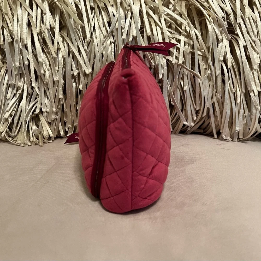 VERA BRADLEY Majestic Magenta Velvet Makeup Cosmetic Organizer Travel Bag Zipper